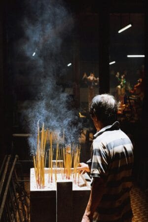 The culture of burning incense in Vietnam