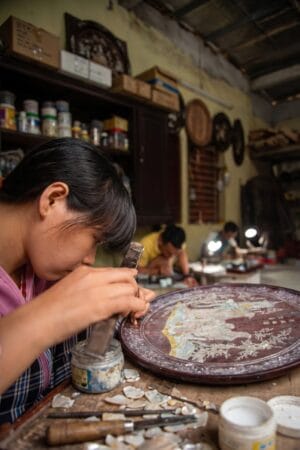 mother-of-pearl-inlay workshop Hanoi experience